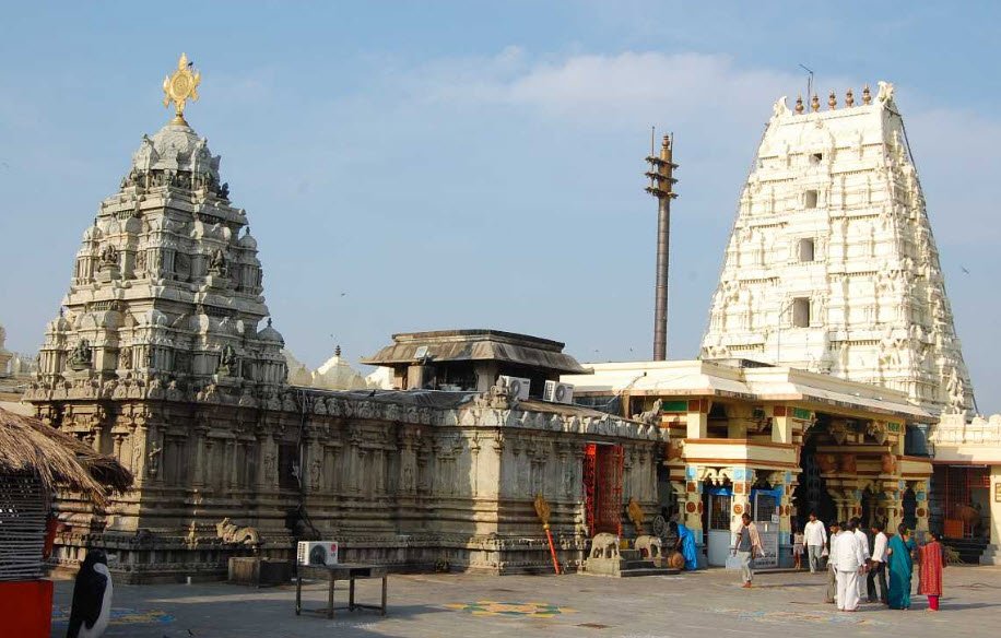Srikalahasti Temple, Chittoor, Andhra Pradesh - Vushii.com Srikalahasti Temple, Chittoor, Andhra Pradesh - Vushii.com